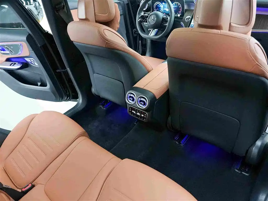 Mercedes-Benz GLC — миниатюра 11