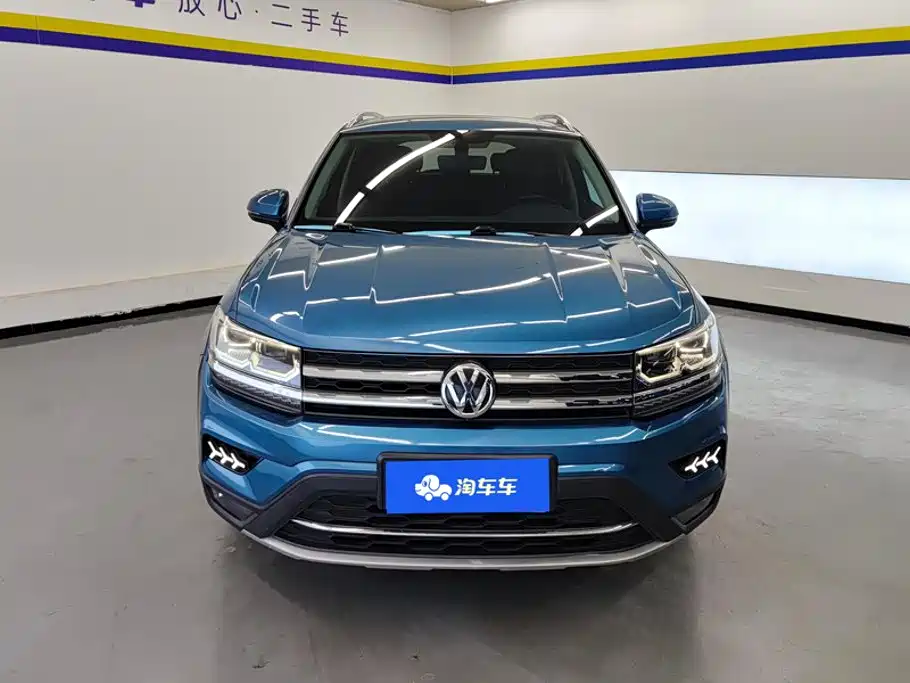 Volkswagen Tharu 2020 330TSI Luxury VI