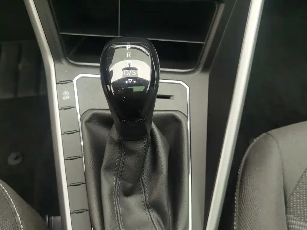 Volkswagen Polo — миниатюра 13