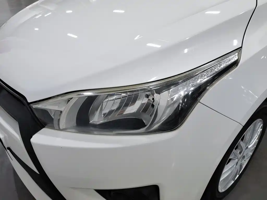 Toyota Yaris L — миниатюра 7