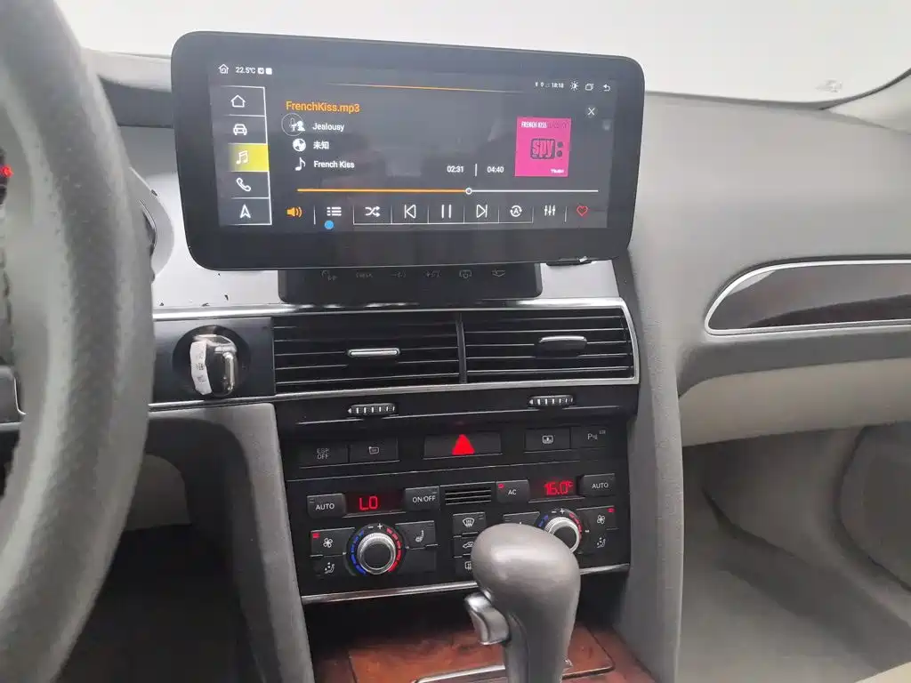 Audi A6L — миниатюра 12