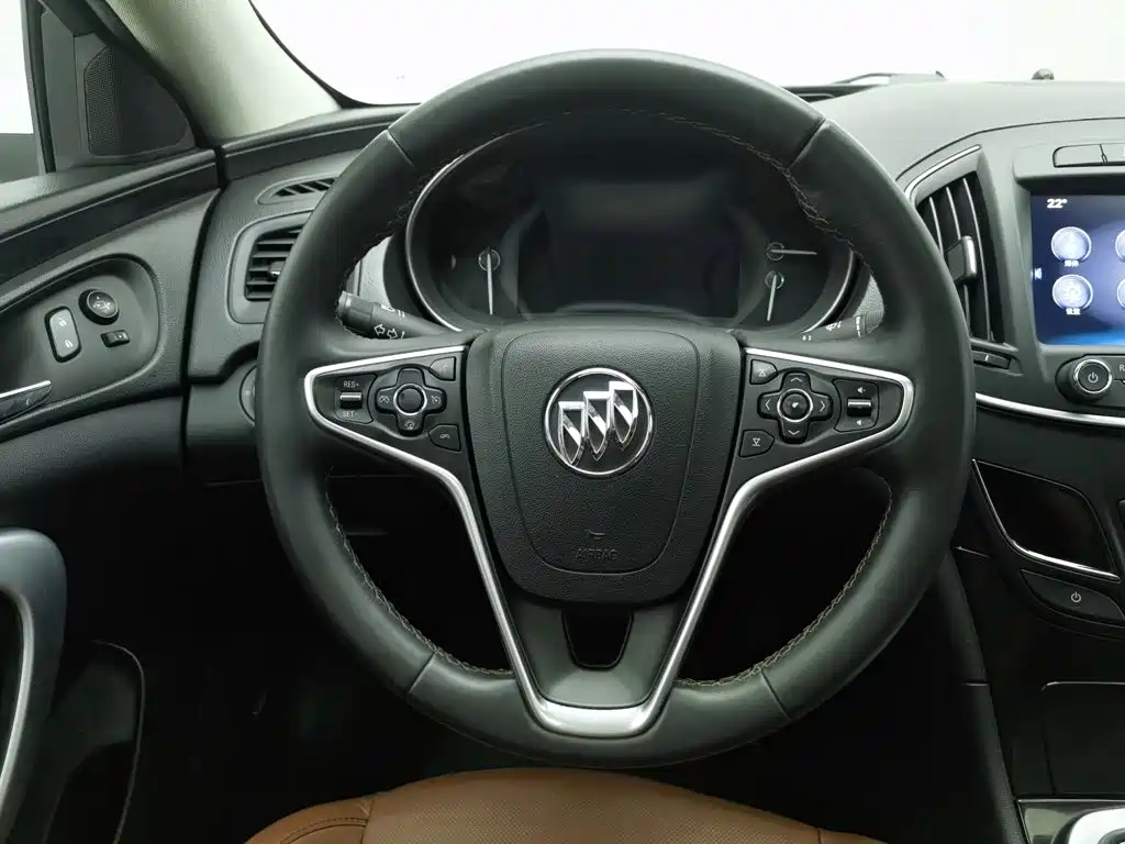 Buick Regal — миниатюра 11