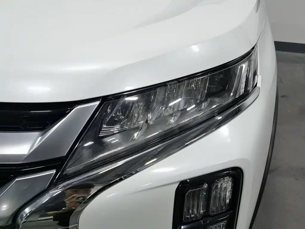 Mitsubishi ASX — миниатюра 7