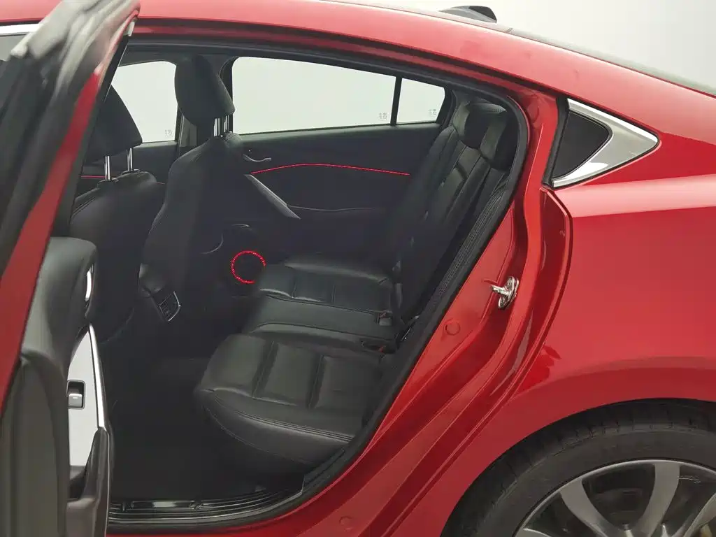 Mazda Atenza — миниатюра 15