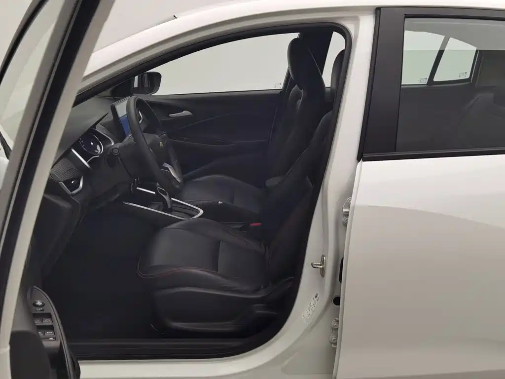 Chevrolet Cavalier — миниатюра 10