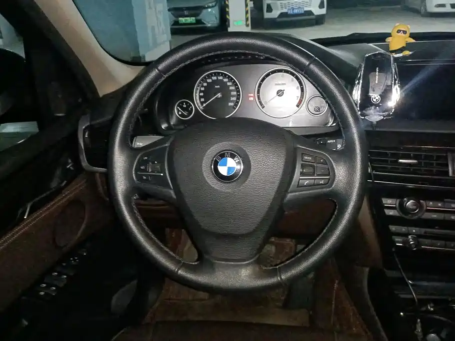 BMW X5 (Import) — миниатюра 15