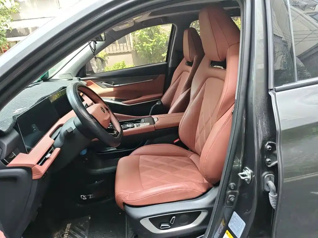 Changan Changan CS75PLUS — миниатюра 8