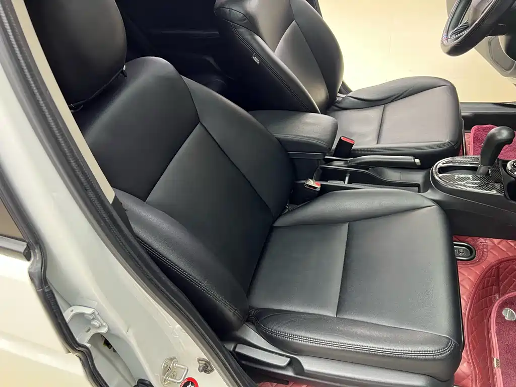 Honda Fit — миниатюра 14