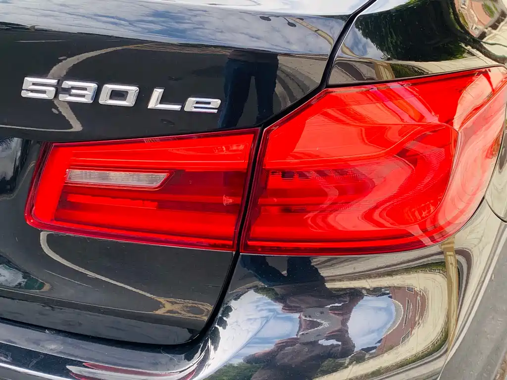 BMW 5 SERIES NEW ENERGY