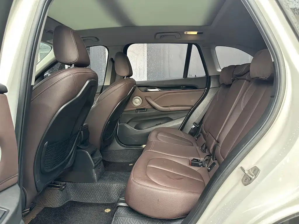 BMW X1 2022 sDrive20Li Fashion