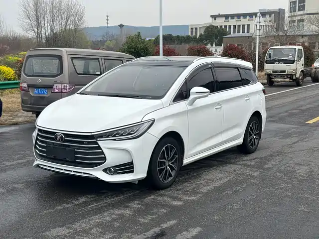 2018 BYD Song Max