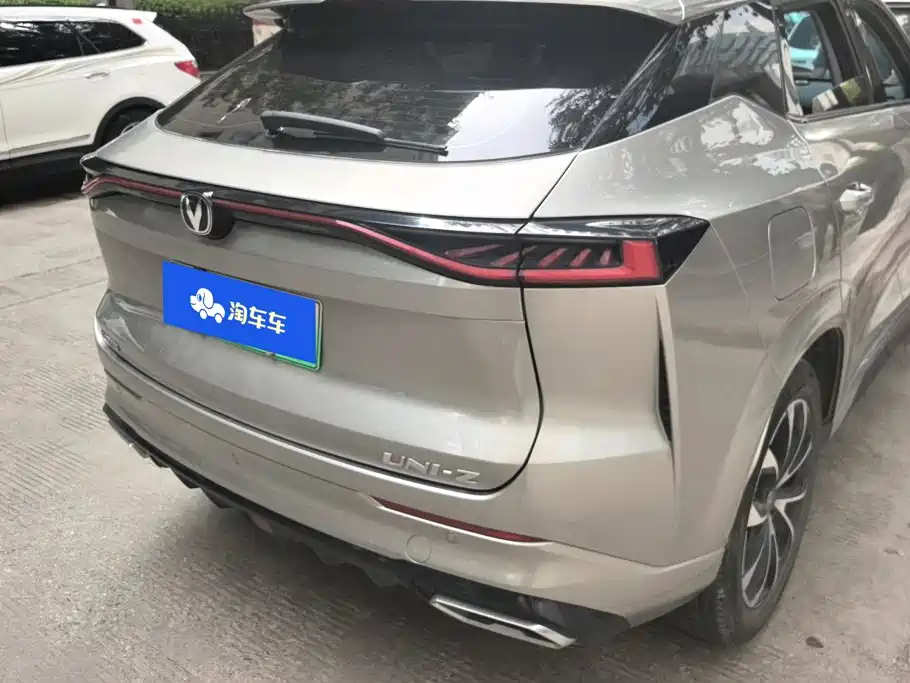 Changan UNI-Z New Energy — миниатюра 3