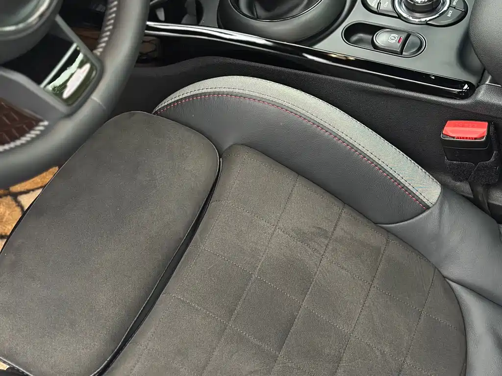 MINI Mini JCW Clubman — миниатюра 11