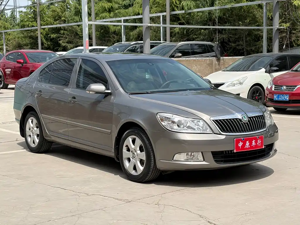 Skoda Octavia 1.4TSI DSG Comfort Handsome Edition, фото 3