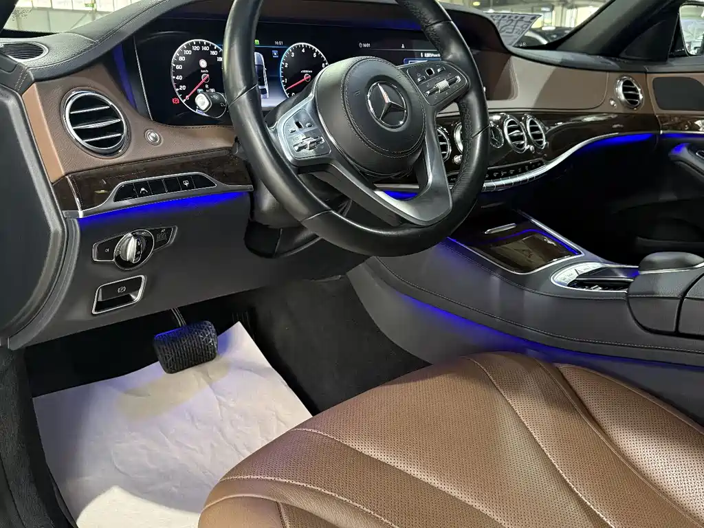 MERCEDES-BENZ S CLASS