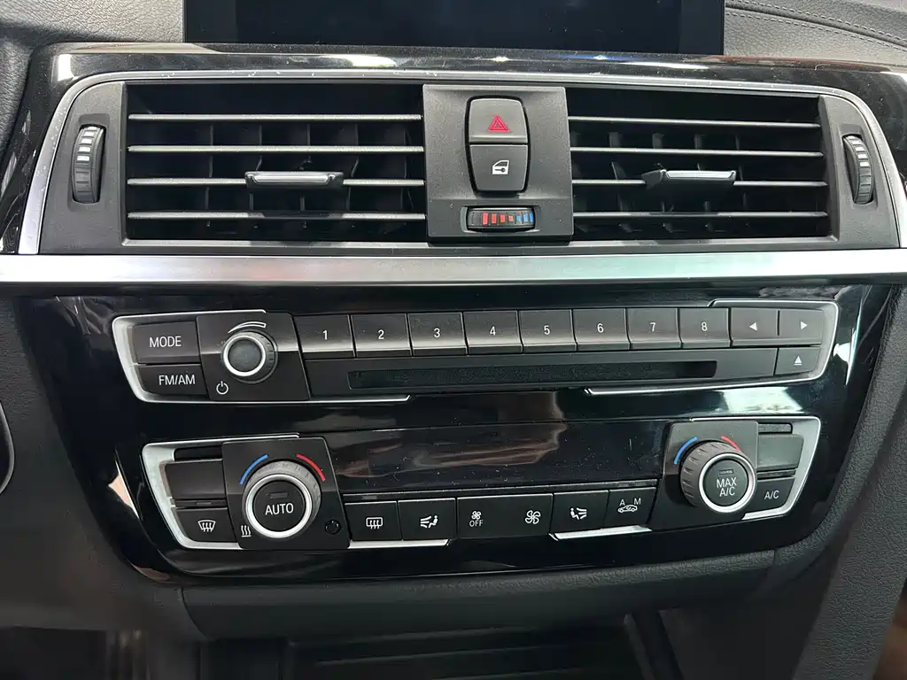 BMW 3 Series GT — миниатюра 13