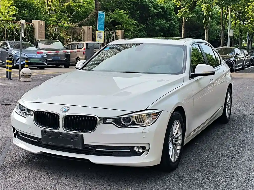 BMW 3 Series 2015