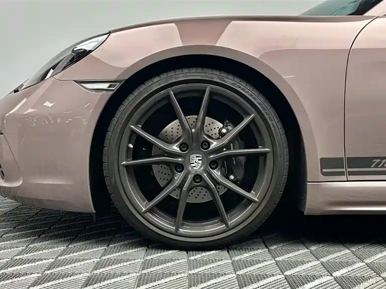 Porsche 718 2022 Boxster T 2.0T