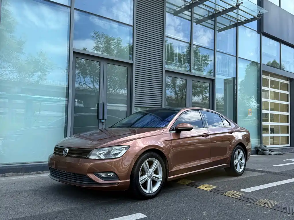 Volkswagen Lamando