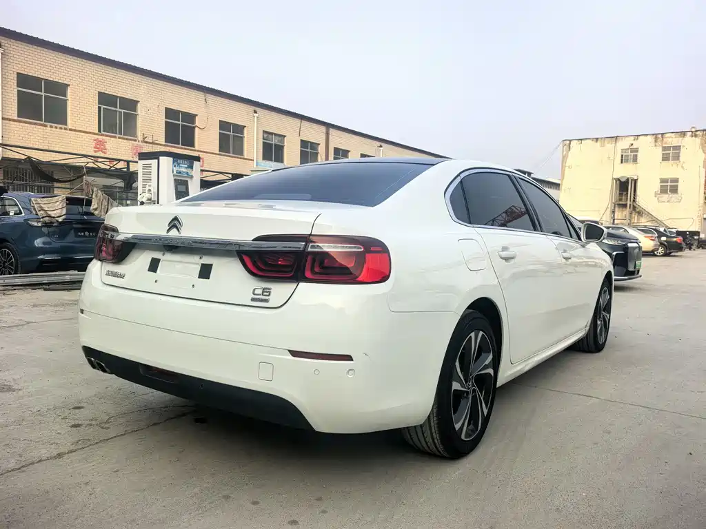 CITROEN C6