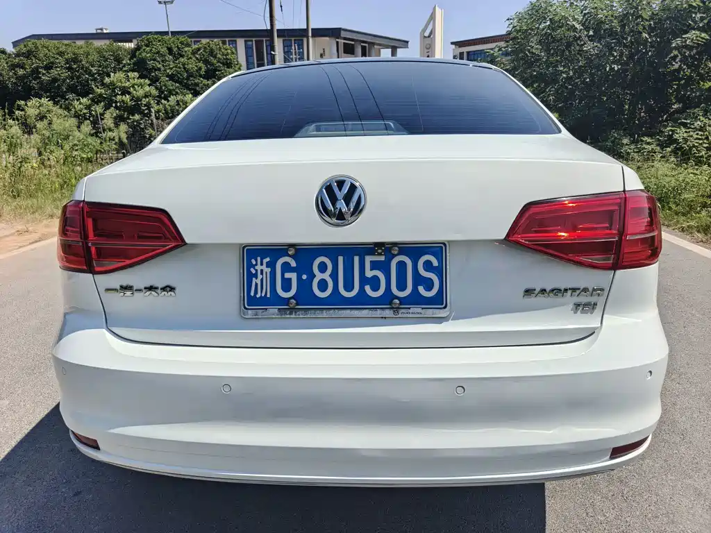 Volkswagen Sagitar — миниатюра 5