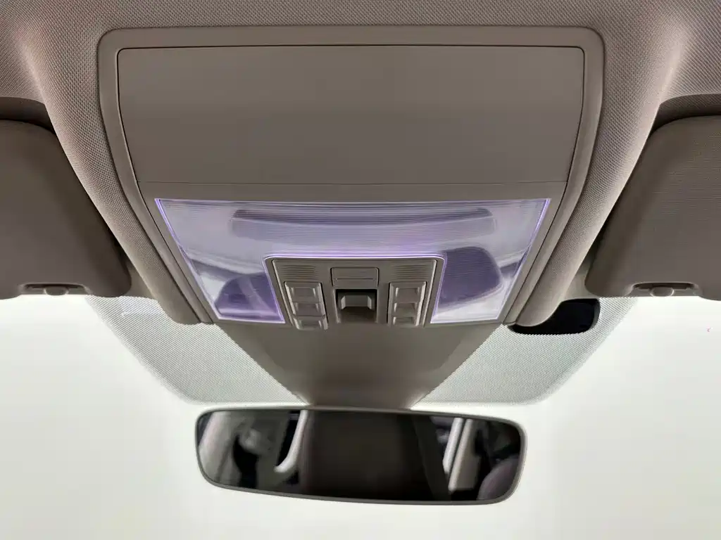 Volkswagen Viloran — миниатюра 20