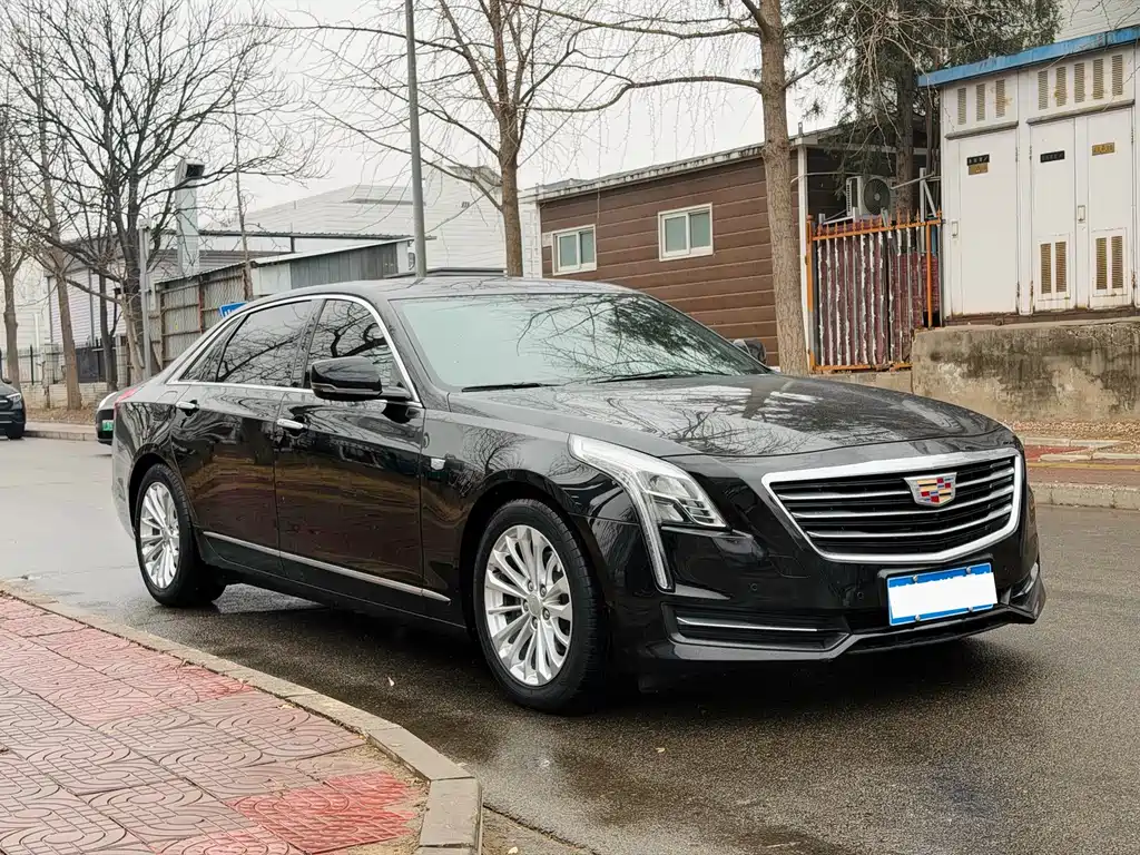 CADILLAC CT6