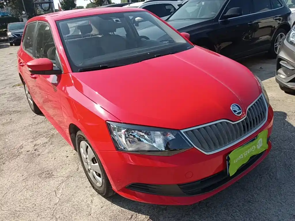 Skoda Fabia — миниатюра 4