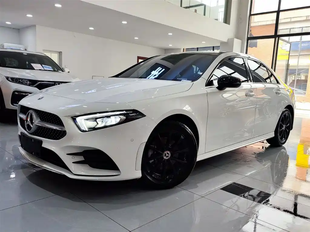 MERCEDES-BENZ A CLASS