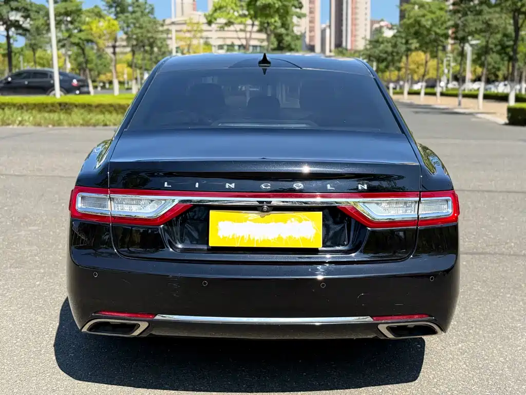 Lincoln Continental — миниатюра 5