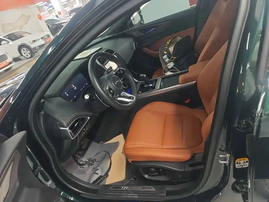 Jaguar XEL — миниатюра 15