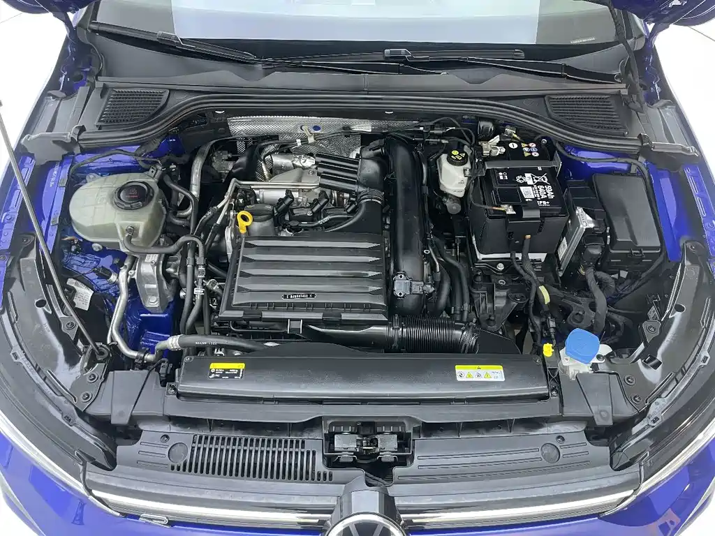 Volkswagen Golf — миниатюра 31