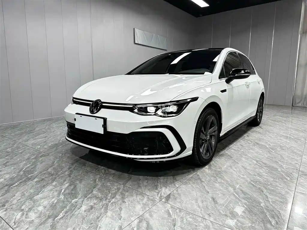 Volkswagen Golf 2022