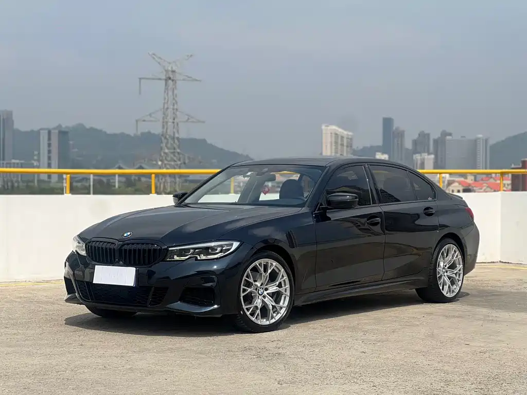 BMW 3 Series 2021