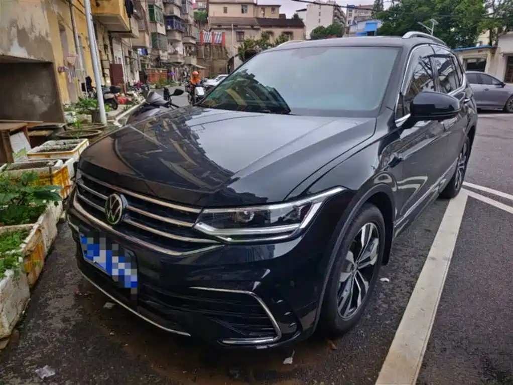 Купить Volkswagen Tiguan L