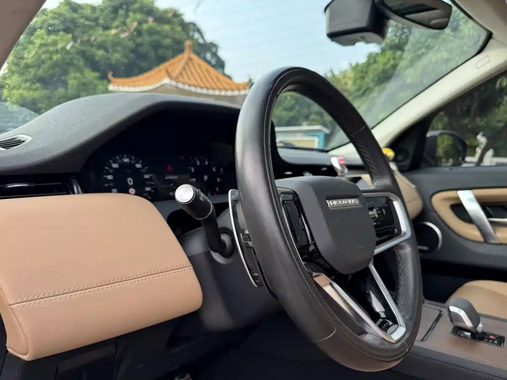 Land Rover Discovery Sport — миниатюра 15
