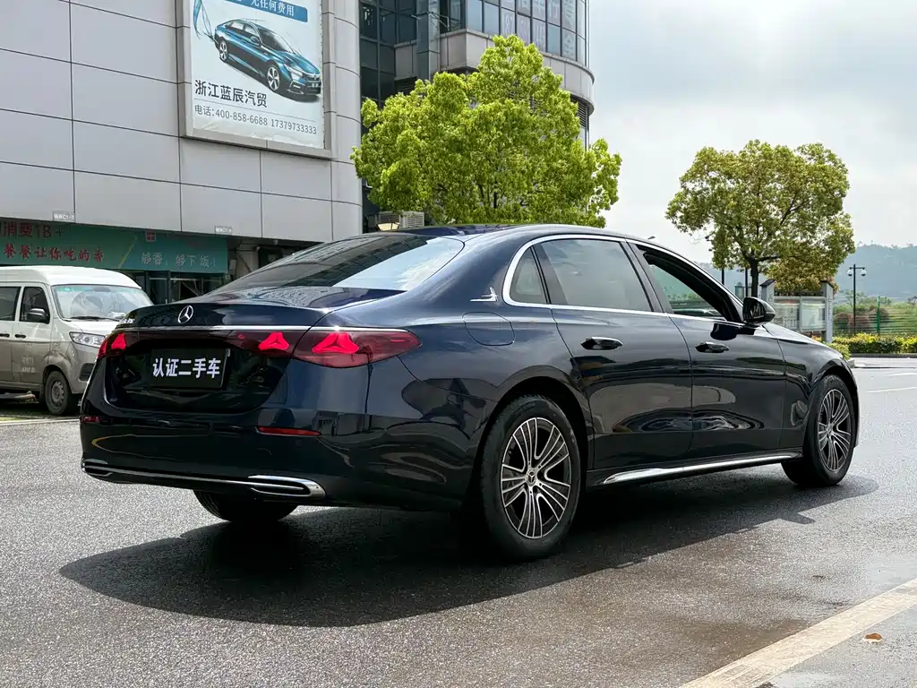 Mercedes-Benz E-Class E 2024 E 260 L