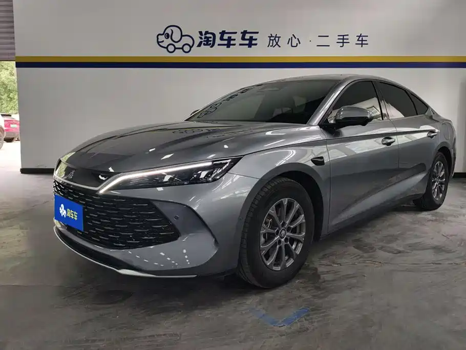 2025 BYD Qin - zdjęcie 1 z 16
