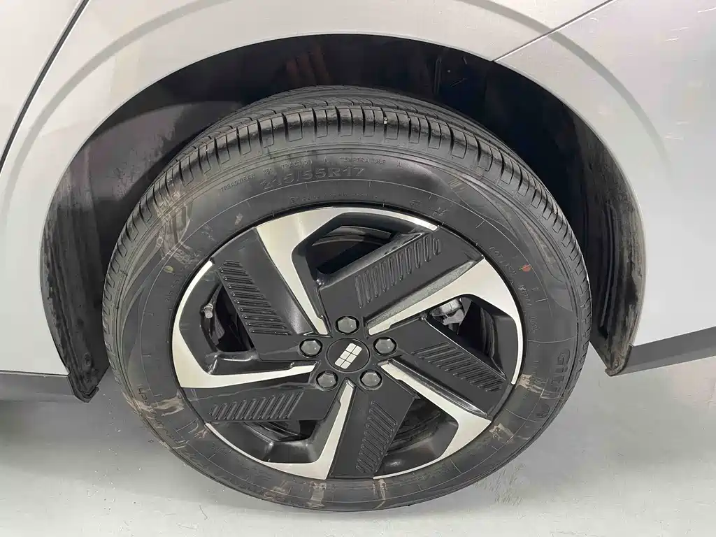 GEELY GALAXY GALAXY L6