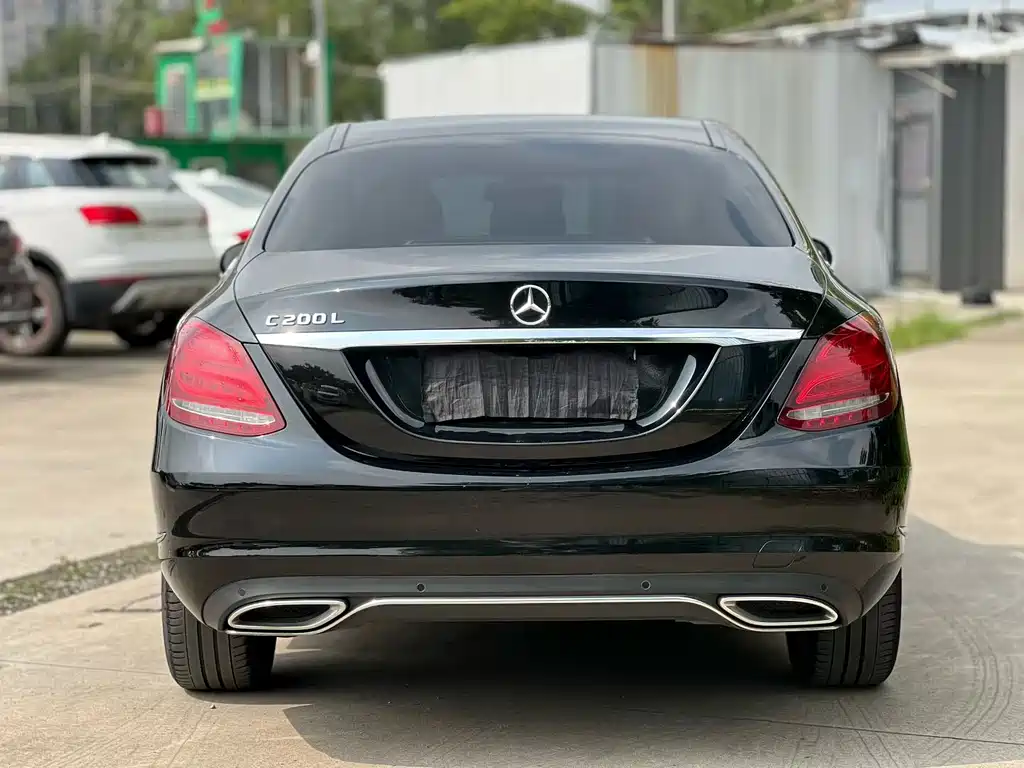 Mercedes-Benz C-Class — миниатюра 9