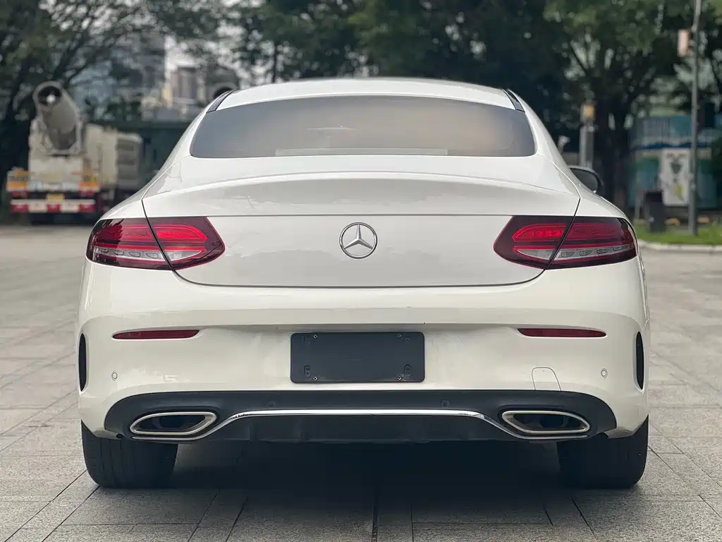 Mercedes-Benz C-Class (Import) — миниатюра 16