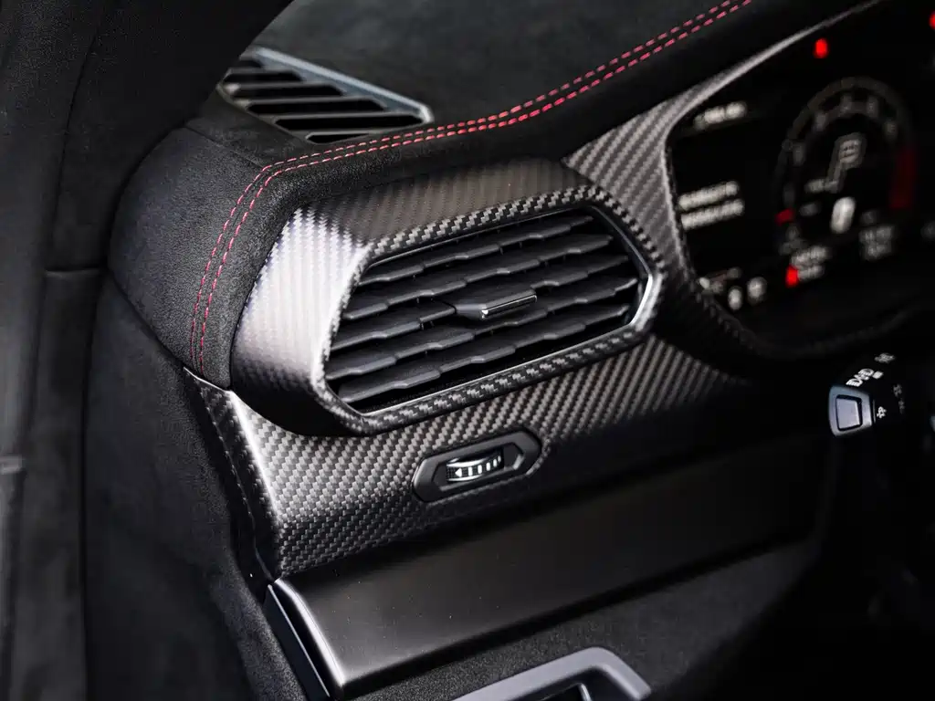 Lamborghini Urus — миниатюра 25