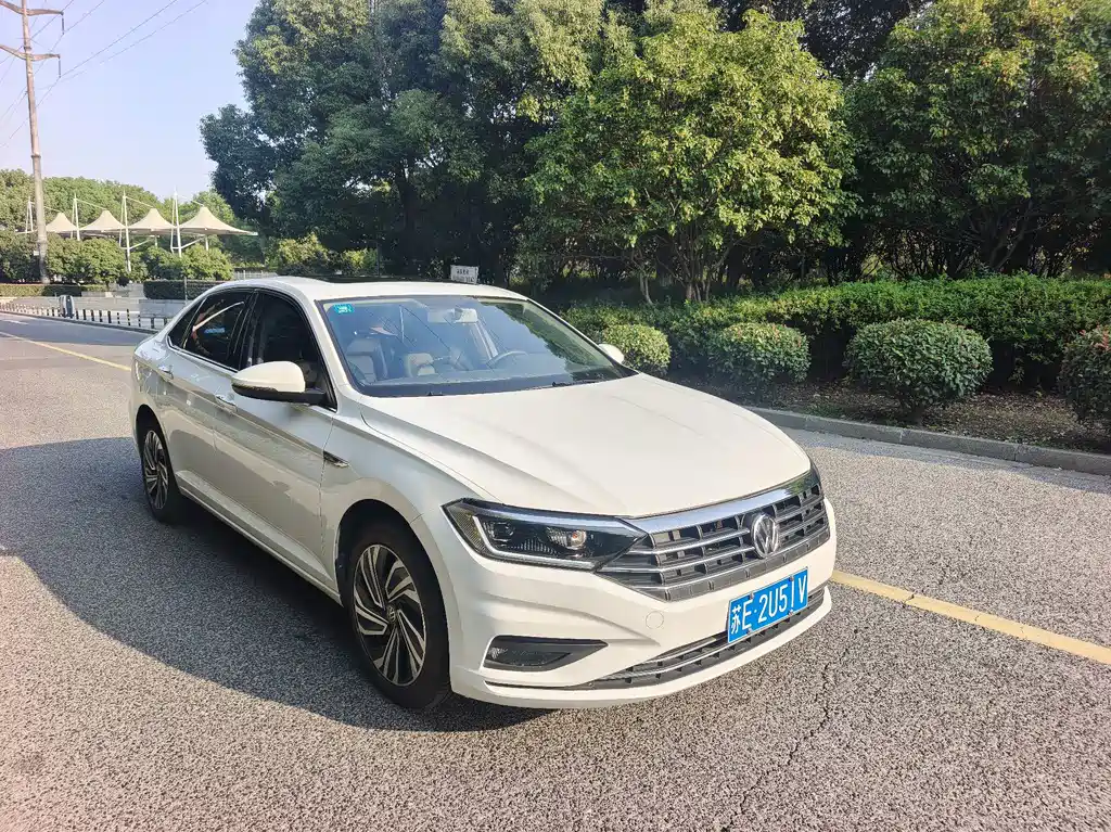 Volkswagen Sagitar — миниатюра 3