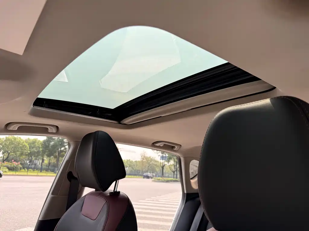 Geely Binyue — миниатюра 24