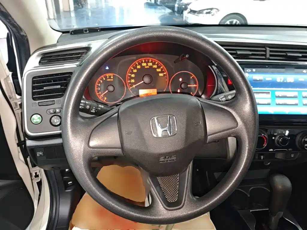 Honda City — миниатюра 11