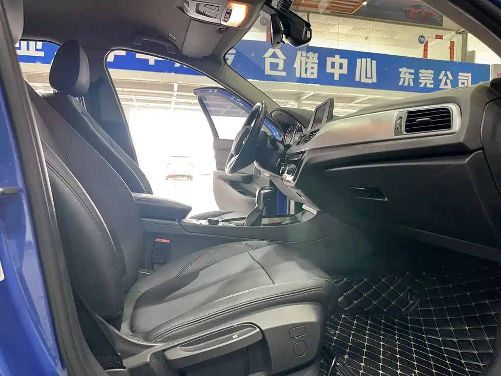 BMW 1 Series 1 2018 118i Fashion