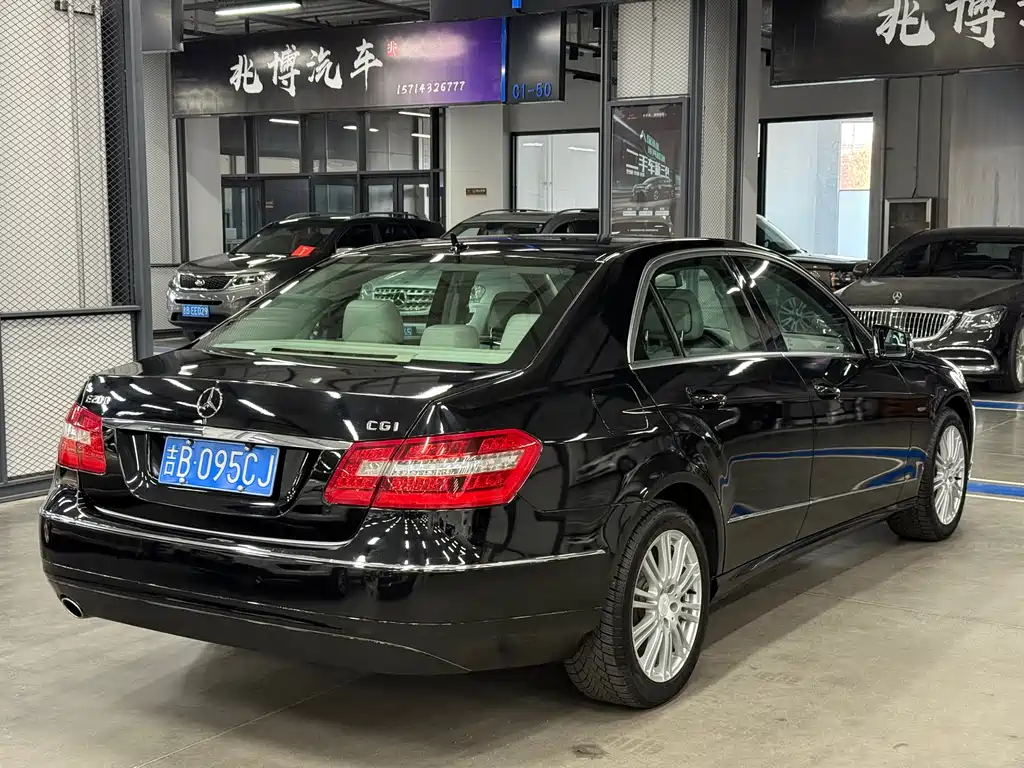 Mercedes-Benz E-Class E 2010 E 200 CGI