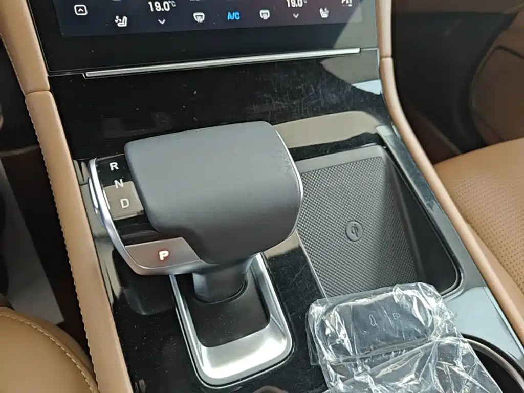 Li Auto Li ONE — миниатюра 14