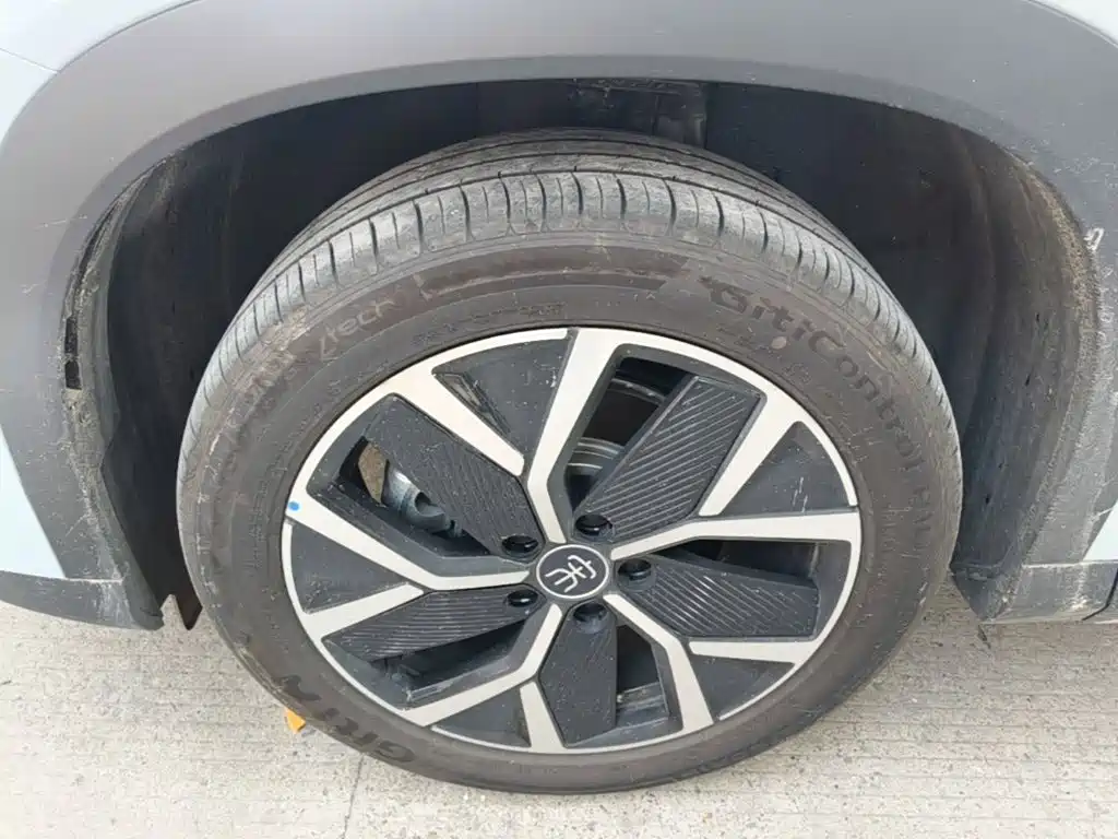 BYD L DM-i — миниатюра 23