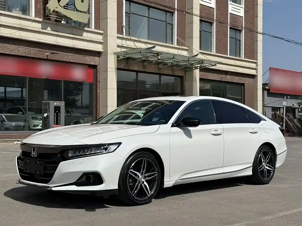 Купить Honda Accord